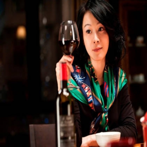 刘若英感性千字文惹哭粉丝：从不奢想能唱到现在！