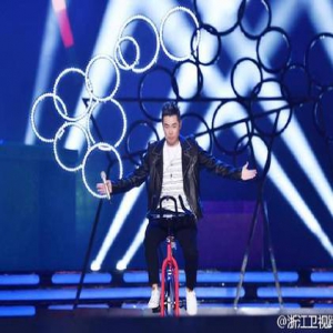 陈赫想念娇妻幼子 笑给女儿起名陈天霸