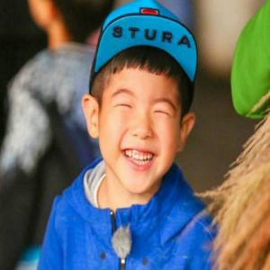 胡可拍戏安吉拆台 小家伙竟一语道破宫廷戏真谛？