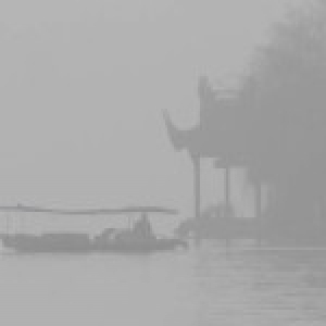 游轮受雾霾影响无法进港 2000乘客海上漂2天