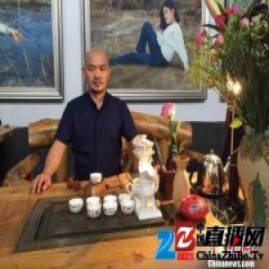 著名画家巴古：脚下万里柔情 纸上妙笔丹青