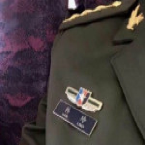 女子自称军官专骗男性 赃款百余万赃物装一卡车