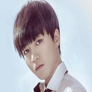 王俊凯被曝报考北京电影学院 粉丝：不演电影可惜