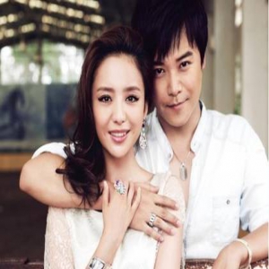 惊！陈思成被曝深夜会两女 6日还微博示爱佟丽娅