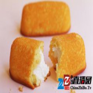 把冰淇淋裹进蛋糕里，这是雀巢推出的复古小点心