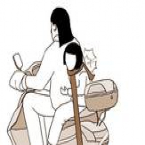 女子骑电动车轻轻摔倒竟突然死亡：围巾惹的祸