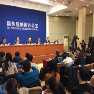 十九大前放缓反腐节奏？中纪委：惩治腐败力度决不减弱