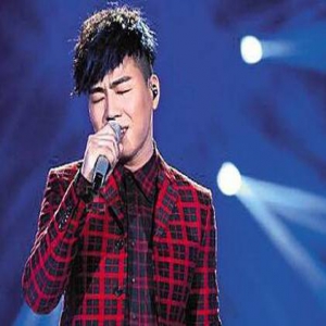 胡彦斌发技术贴分析王菲走音 但称：艺人回炉很重要