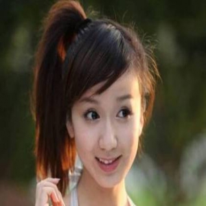 否认整容和打针，但娄艺潇的脸真的好奇怪