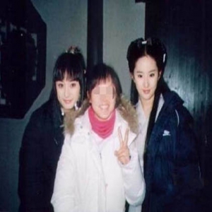 8年后与刘亦菲再同框，杨幂已有了惊人变化