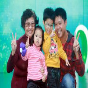 海洋公园满载港人回忆 婆婆细味39年前“蜜月”