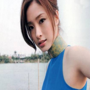 上户彩婚变传闻后暴瘦现身 自曝跨年夜一个人倒数