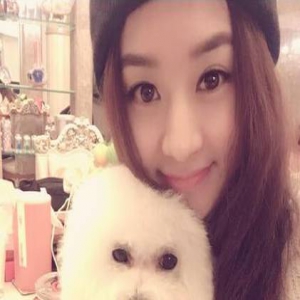 赵丽颖深夜发福利 晒与爱犬合照萌翻了