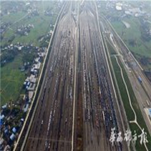 壮观！俯瞰四川最大铁路编组站