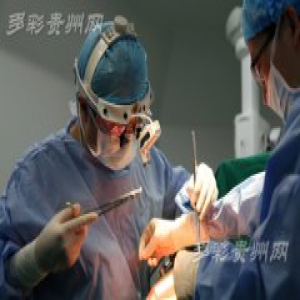 【贵州微笑·新年心声】左石：用我的微笑温暖每一位患者