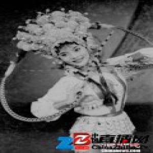 四川上千人送别川剧艺术家喻海燕