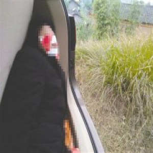 男子因过年没钱花绑架自己 向妻子索10万赎金