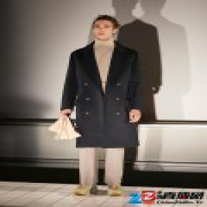 Banana Republic总裁离职，以及，ACNE 2017秋冬主打80年代风 | 浮华日报