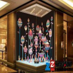 一出手就把爱马仕橱窗变成一个世界的人，有多迷人？