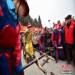 春节假期第二天旅游市场趋暖 出境游将迎来高峰