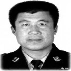 雪天路滑 铁岭民警巡逻殉职