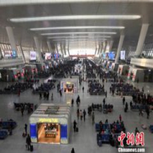 春运返程客流开始进入高峰期 铁路加强实名制车票查验
