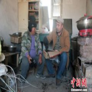 新疆且末“热血熊猫侠”8年献血2800毫升 挽救许多患者