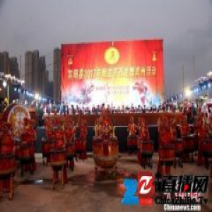 广西千年民俗“炮龙节” 百龙腾跃同祈福