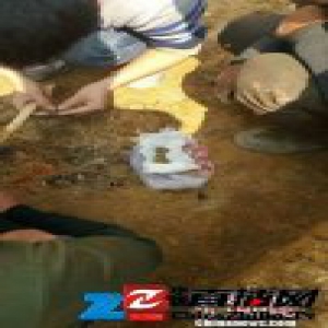 湖南保靖抢救性发掘汉代古墓 出土珍贵文物10件