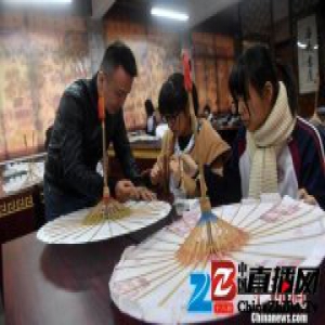 通讯：80后理工男与油纸伞的不解之缘