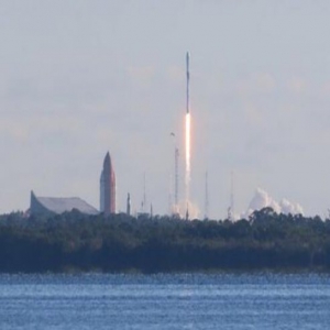 SpaceX成功发射美国三代GPS首颗卫星：3倍精度