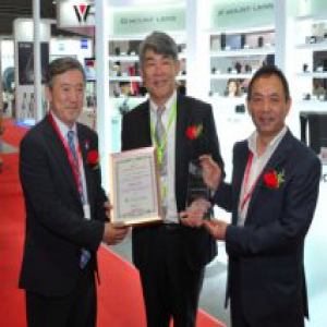富士胶片（中国）获誉上海国际摄影器材和数码影像展览会“影像器材领军奖”