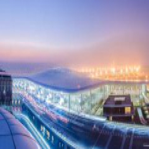 美的中央空调大型冷水机组入驻国内单体最大智慧空港