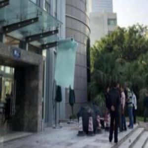 中兴70后程序员从公司坠楼 疑因内部宫斗被离职