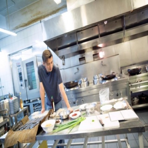 谢霆锋用美食分享初心 纪念曾经的求学时光