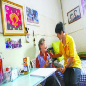 朝阳区4800名独居老人享受上门探访