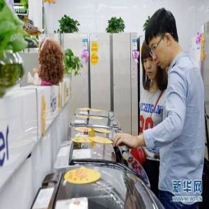 【互联网+“新年俗”】科技范、银发范、国际范……网购年货流行这些“范”