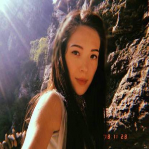 从夏到冬许玮甯半年不离剧组 敬业精神获网友力赞