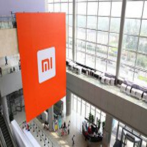 小米周四盘中一度跌破发行价，否认周受资离职