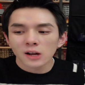 李佳琦直播翻车什么情况?李佳琦直播翻车简直笑疯了!
