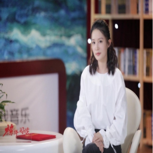 女神外表下的小暖心 李沁酷我音乐《榜样阅读》讲述扮狗跪地表演