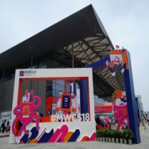 MWCS 2018折射通信风向标：5G战火渐浓 产业链紧跟商用步伐