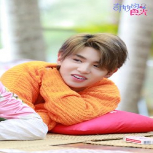 《奇妙的食光》尤长靖被催婚 小鬼朱正廷和大叔跳广场舞