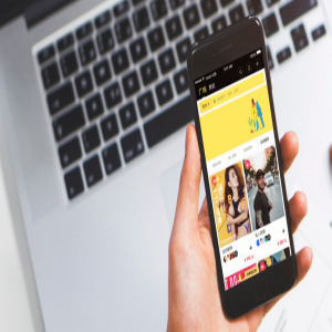 映客、陌陌、冒泡app，“社交+直播”打造直播平台新模式