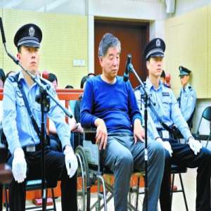 私挖地下室酿重大事故 李宝俊陷入民事索赔＂大坑＂