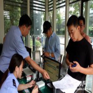 【党徽熠熠】王永辉：传承时代楷模精神 做吕建江式的好民警