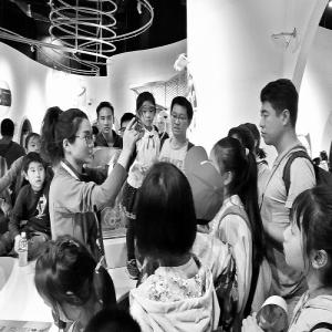 中国科技馆客流或将破纪录 展览教育讲解主要靠喊