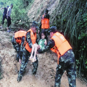 暴雨致江西吉安27万余人受灾 国家Ⅳ级救灾应急响应启动