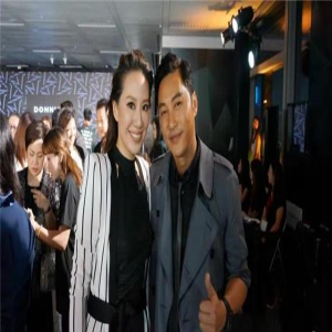 甄子丹夫妇设计品牌发布会 吴君如谭耀文等捧场