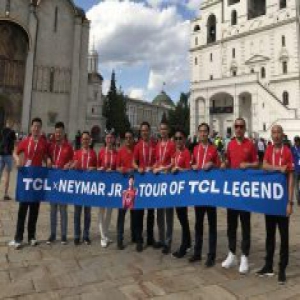 TCL空调与传奇助威团一起为内马尔加油打Call
